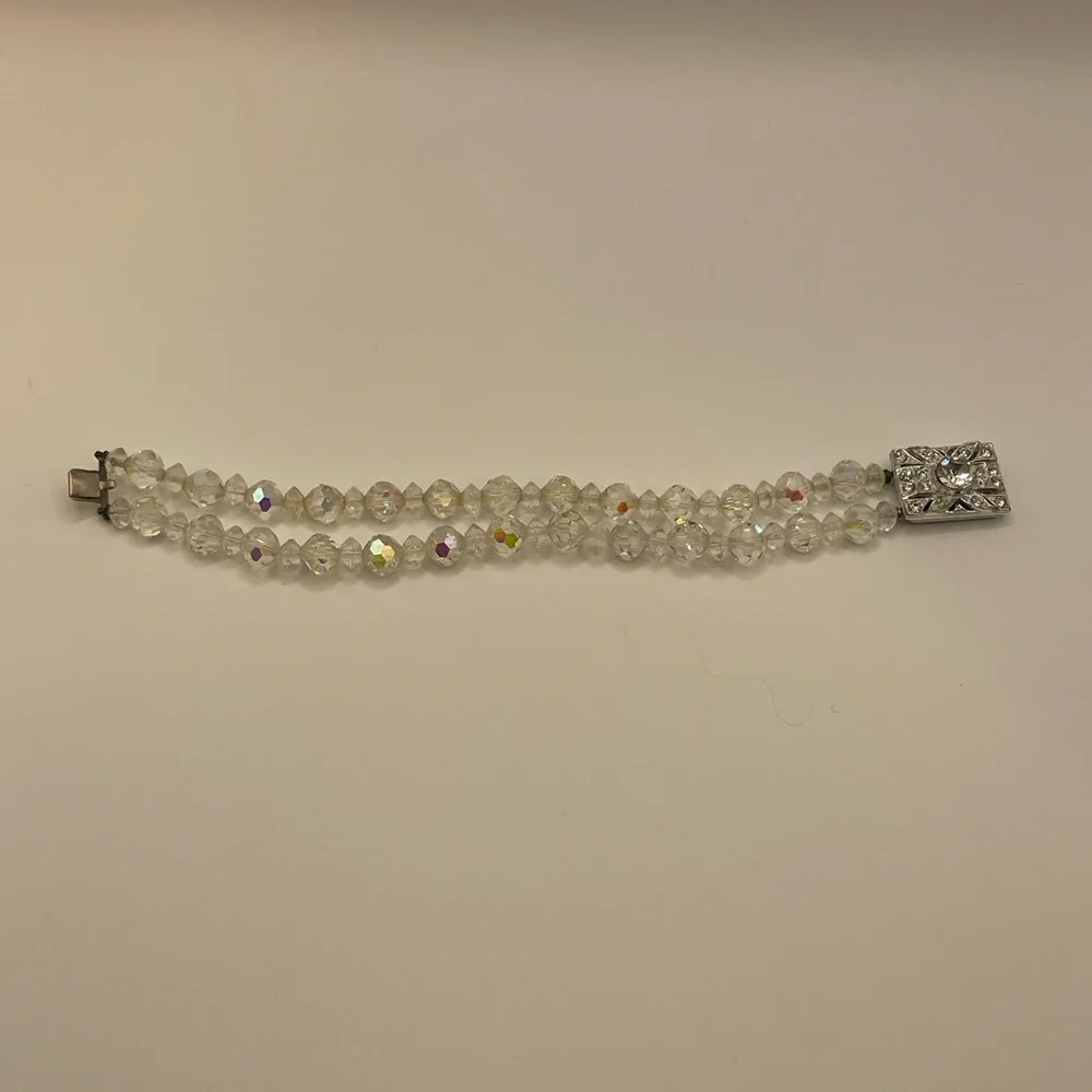 Vintage 7.25” Aurora Borealis Crystal Bracelet ✨ Double Strand AB Beads ✨ - Picture 11 of 12
